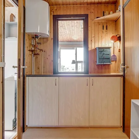 Petersen - 50m From The Sea By Interhome
