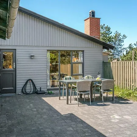 Petersen - 50m From The Sea By Interhome Feriehus